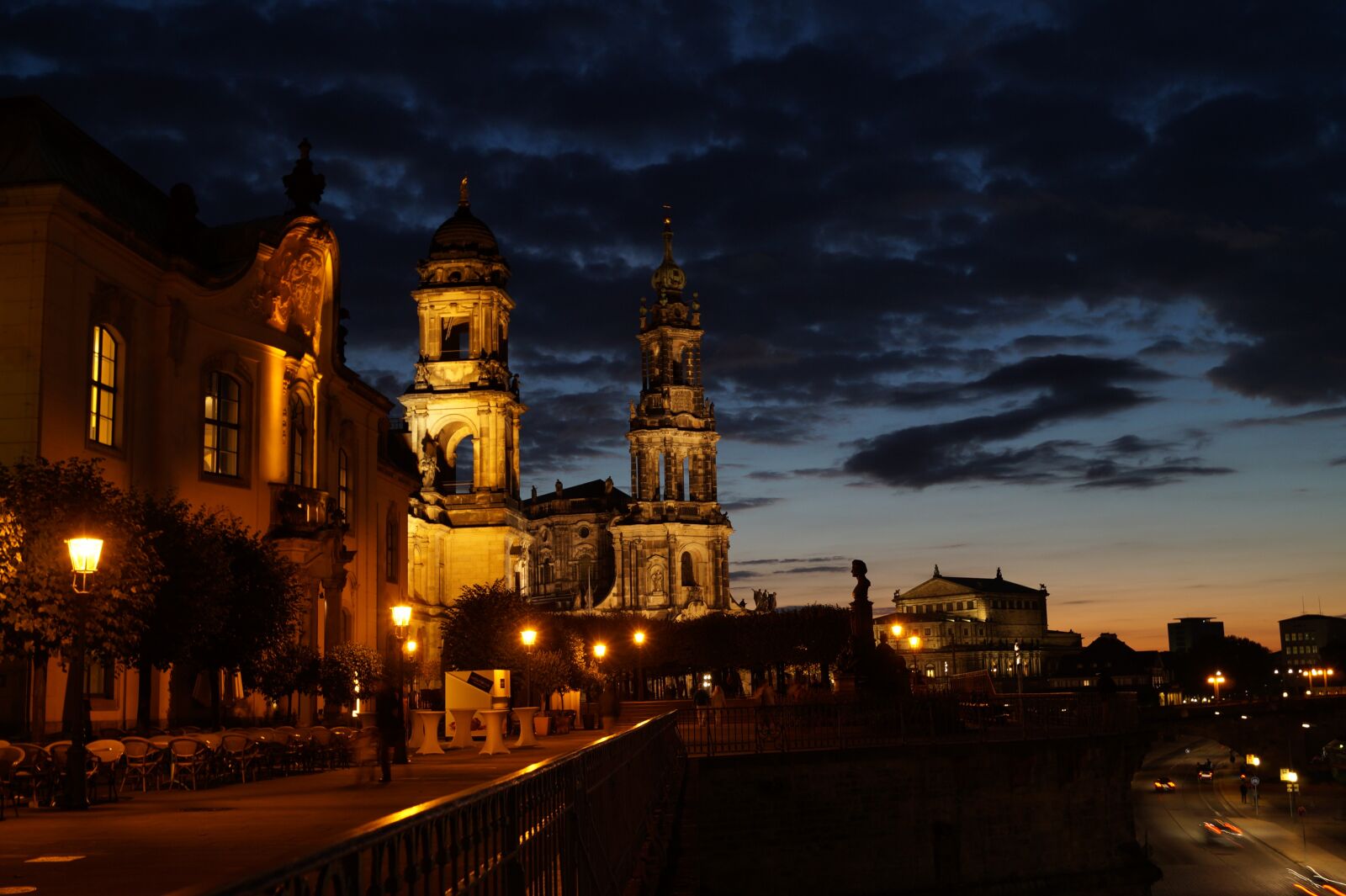 Sony DT 18-55mm F3.5-5.6 SAM II sample photo. Winter, hofkirche, dresden photography