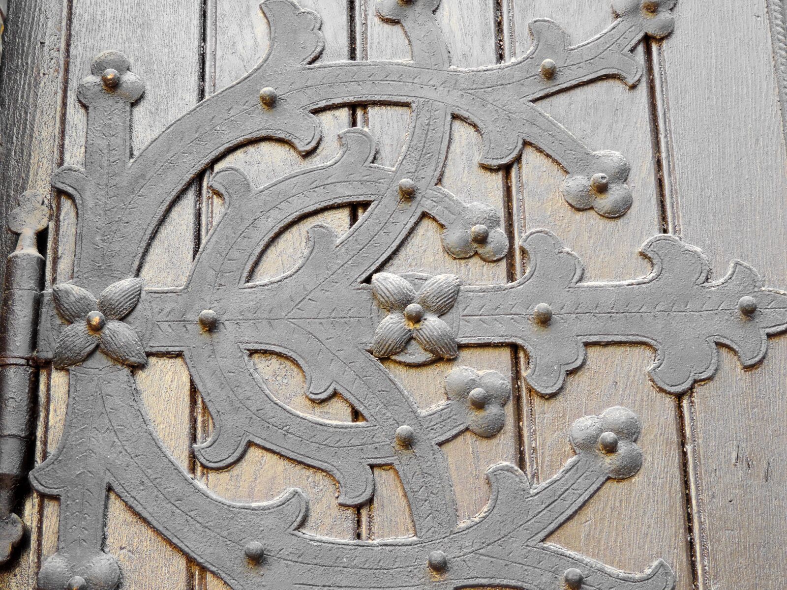 Nikon Coolpix P520 sample photo. Baroque, cast iron, detail photography