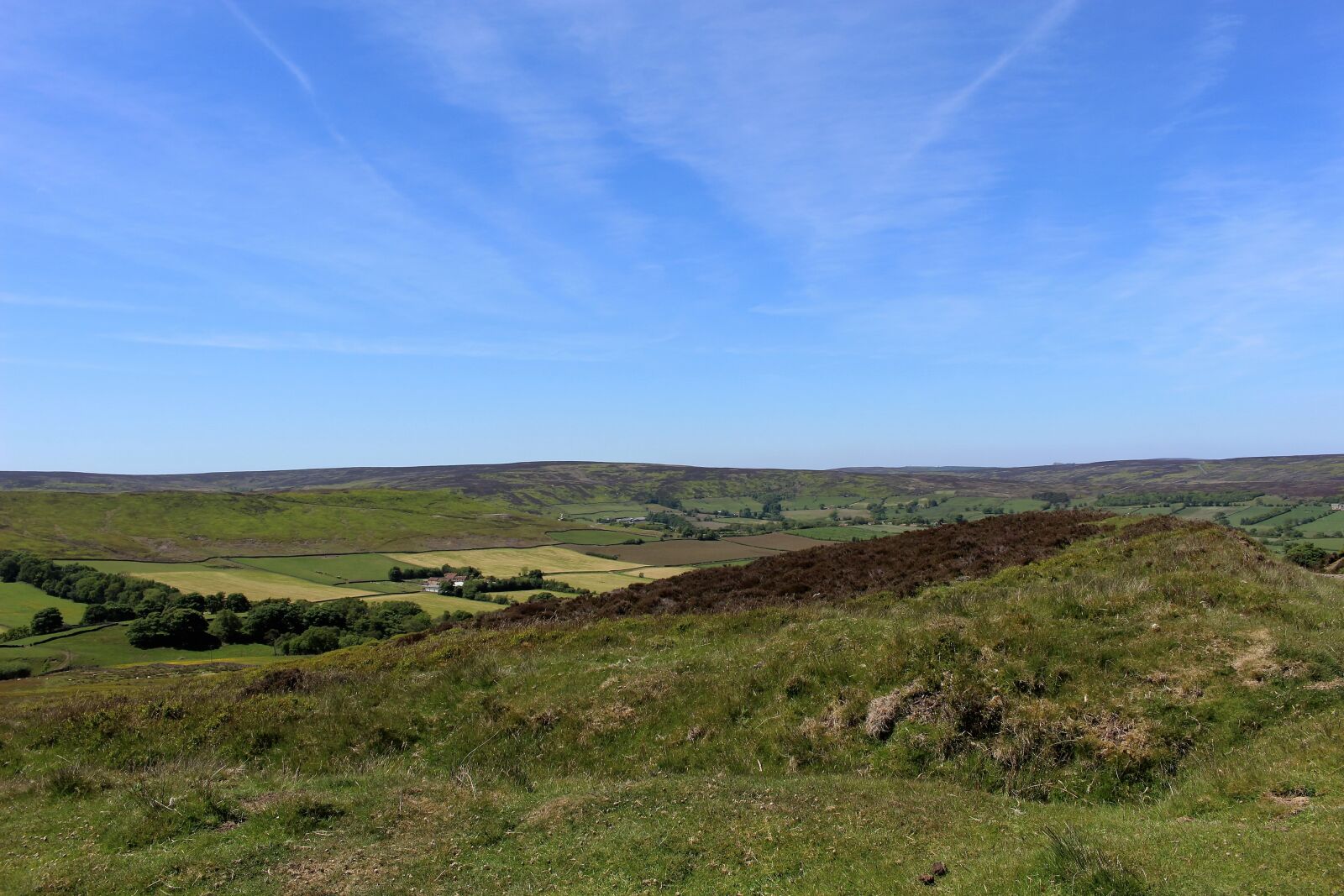 Canon EOS 100D (EOS Rebel SL1 / EOS Kiss X7) sample photo. Yorkshire moors, england, landscape photography