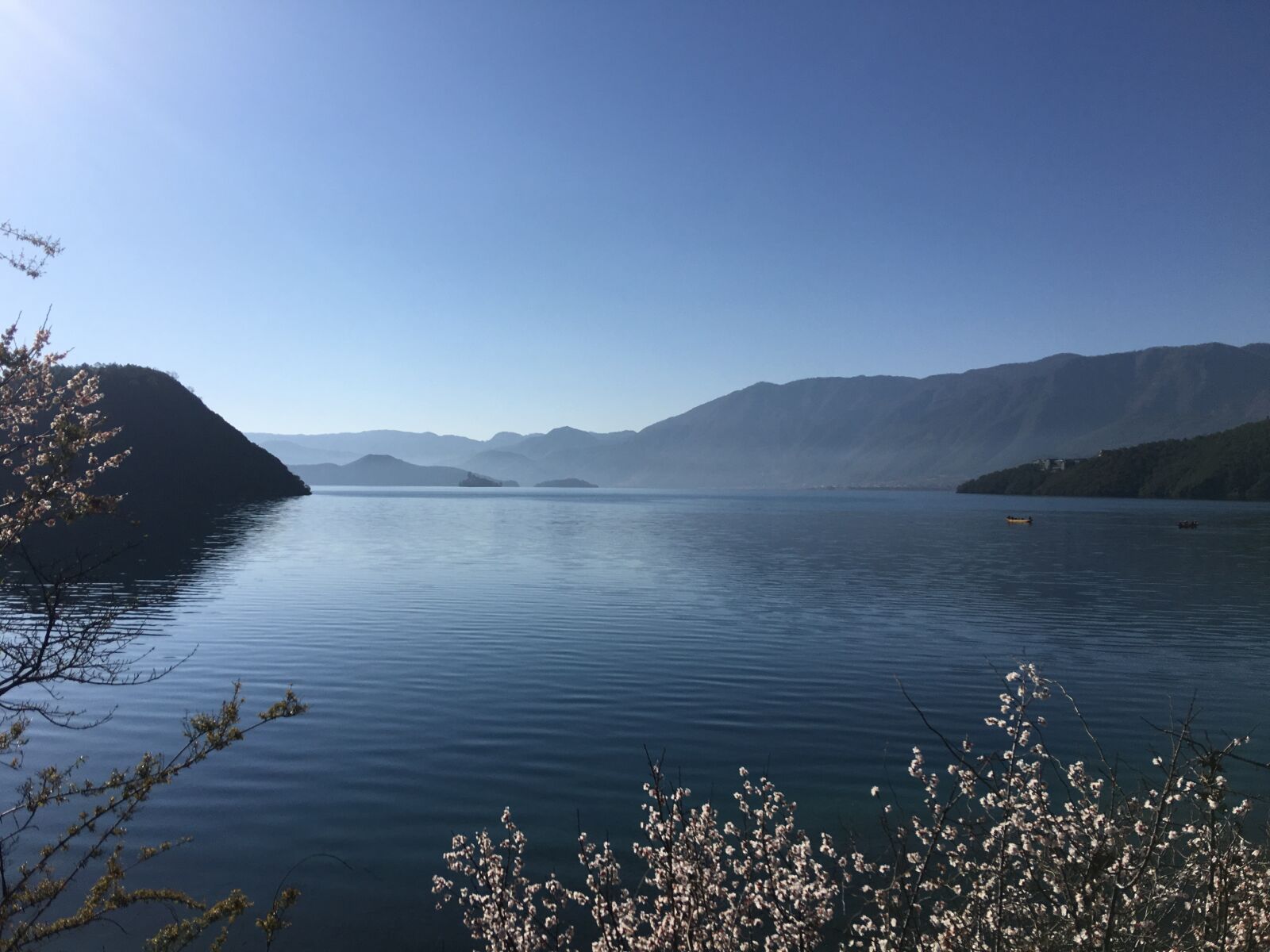 Apple iPhone 6s Plus sample photo. The scenery, lugu lake photography