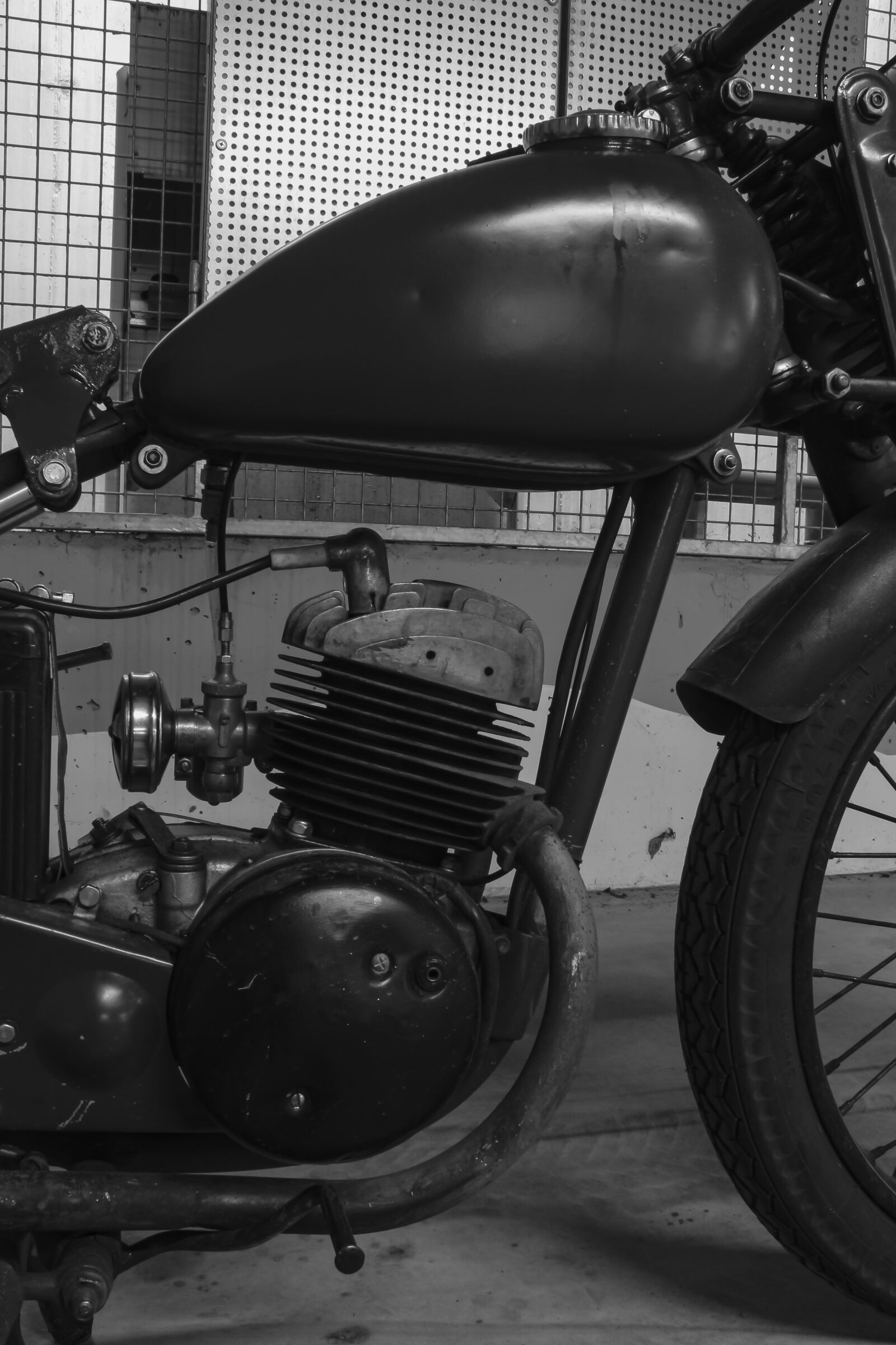 Canon EOS 700D (EOS Rebel T5i / EOS Kiss X7i) sample photo. Motorbike, motorcycle, bike photography