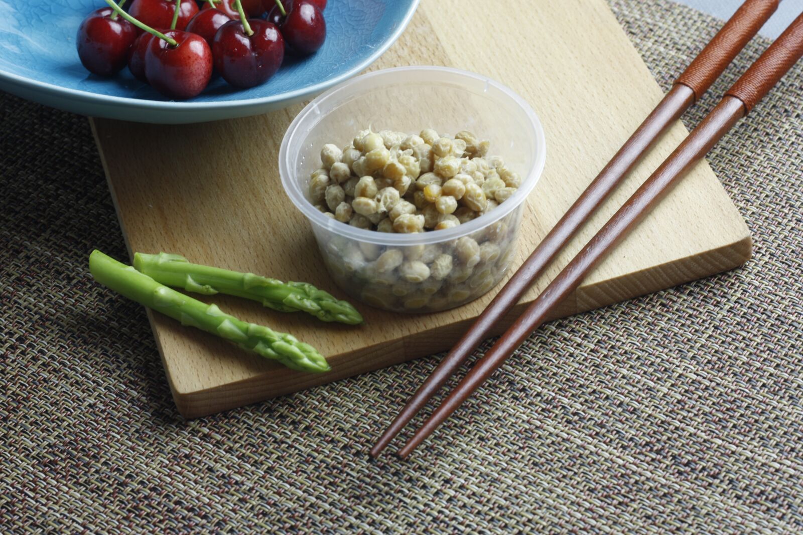 Canon EOS 450D (EOS Rebel XSi / EOS Kiss X2) sample photo. Healthy food, natto, a photography