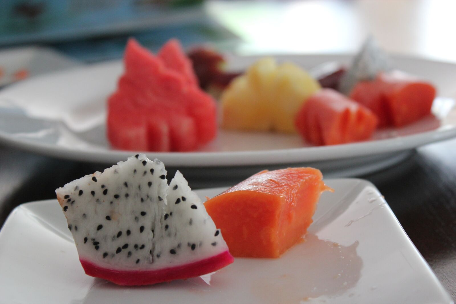 Canon EOS 550D (EOS Rebel T2i / EOS Kiss X4) sample photo. Dragon fruit, fruits, food photography