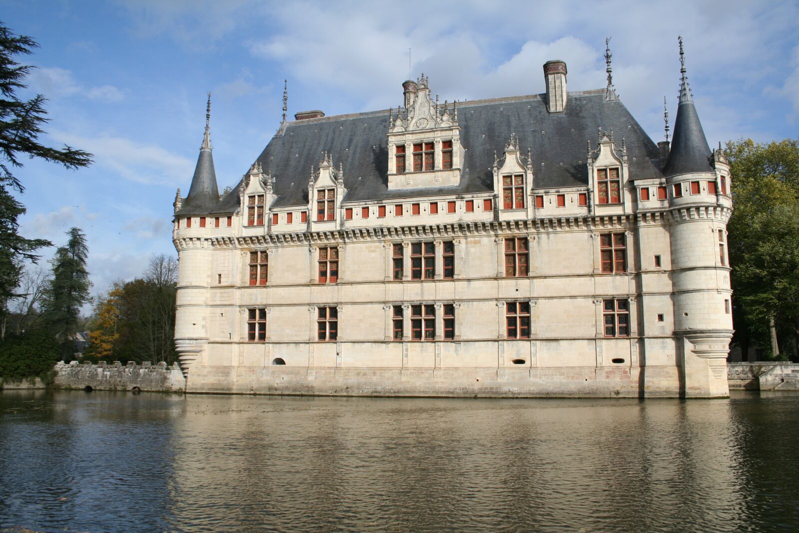 Canon EOS 350D (EOS Digital Rebel XT / EOS Kiss Digital N) sample photo. France, loire valley, ch photography