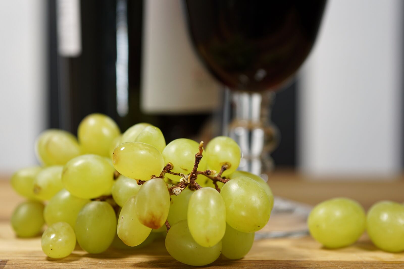 Sony a6000 + E 60mm F2.8 sample photo. Wine, grapes, winegrowing photography