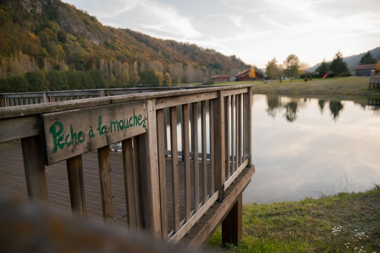 Nikon D40 sample photo. Cantal, lake, reflection photography
