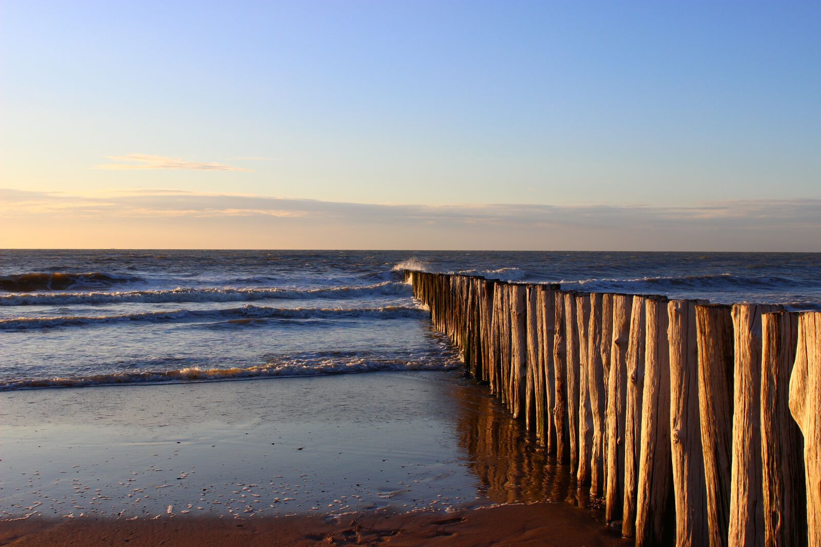 Canon EOS 600D (Rebel EOS T3i / EOS Kiss X5) sample photo. Cadzand-bad, netherlands, holland photography