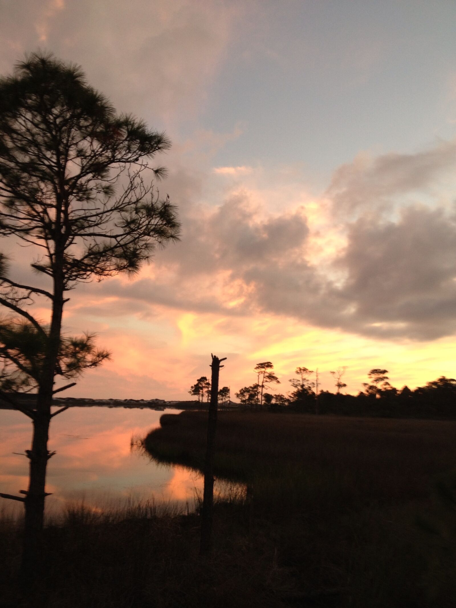 Apple iPhone 4S sample photo. Sunset photography