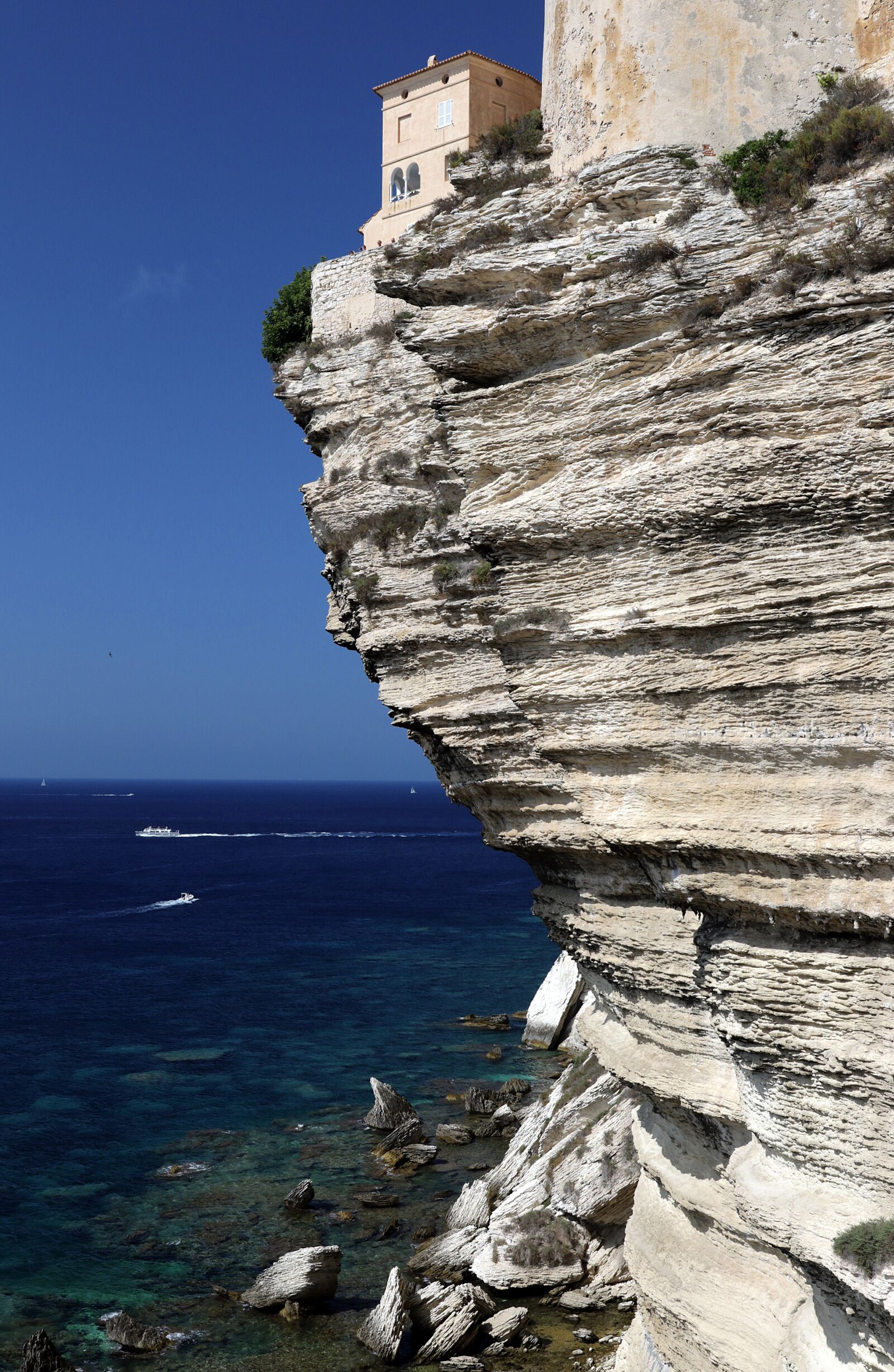 Canon EOS 7D Mark II sample photo. Cliffs, white cliffs, france photography
