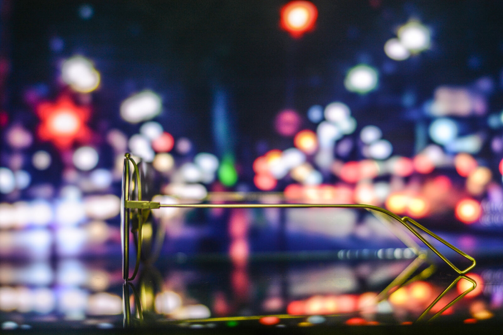 Nikon D7100 + Nikon AF-S Nikkor 50mm F1.8G sample photo. Abstract, blur, bokeh, bright photography