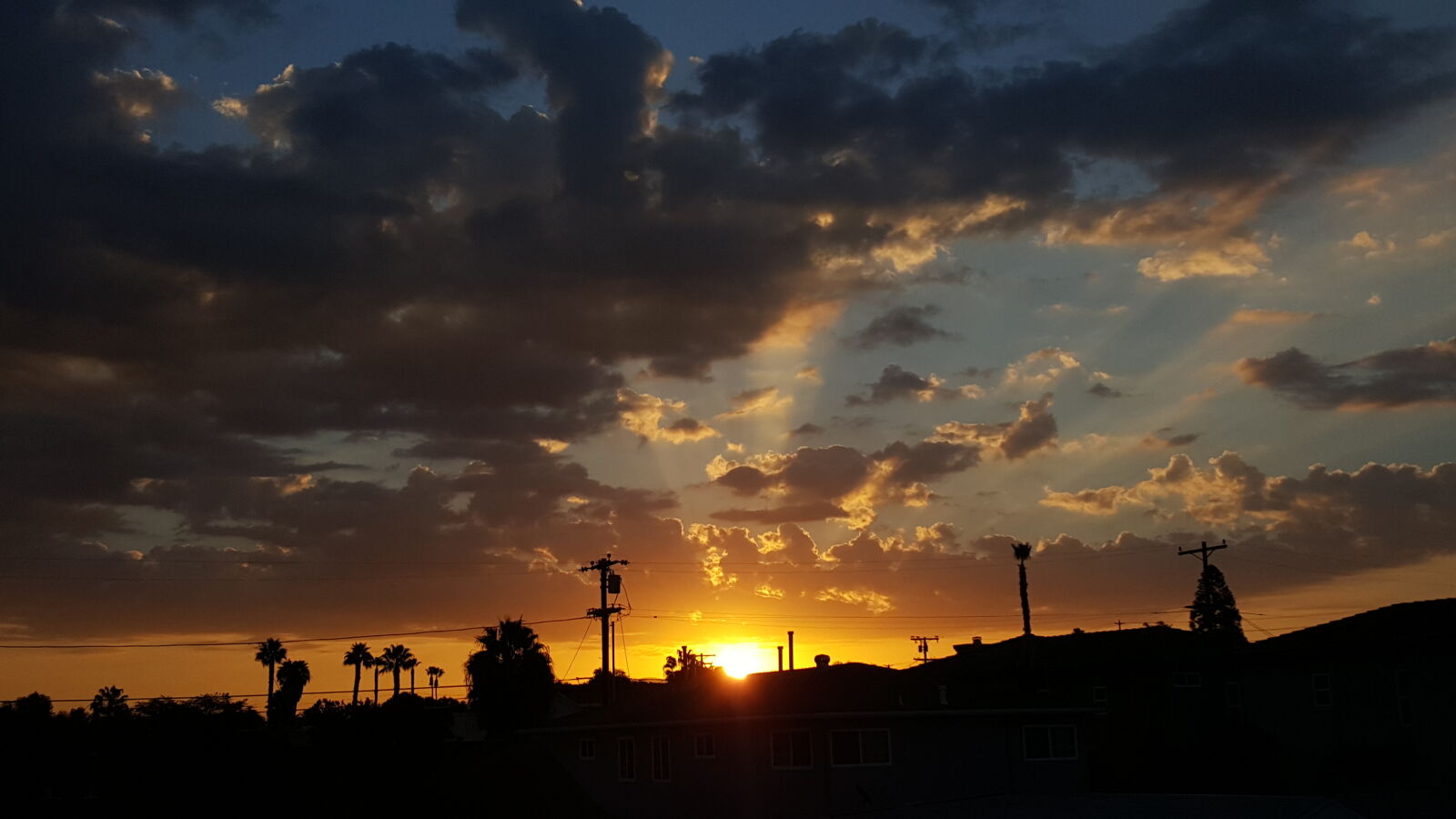 Samsung Galaxy S6 sample photo. Clouds, dark, dawn, landscape photography