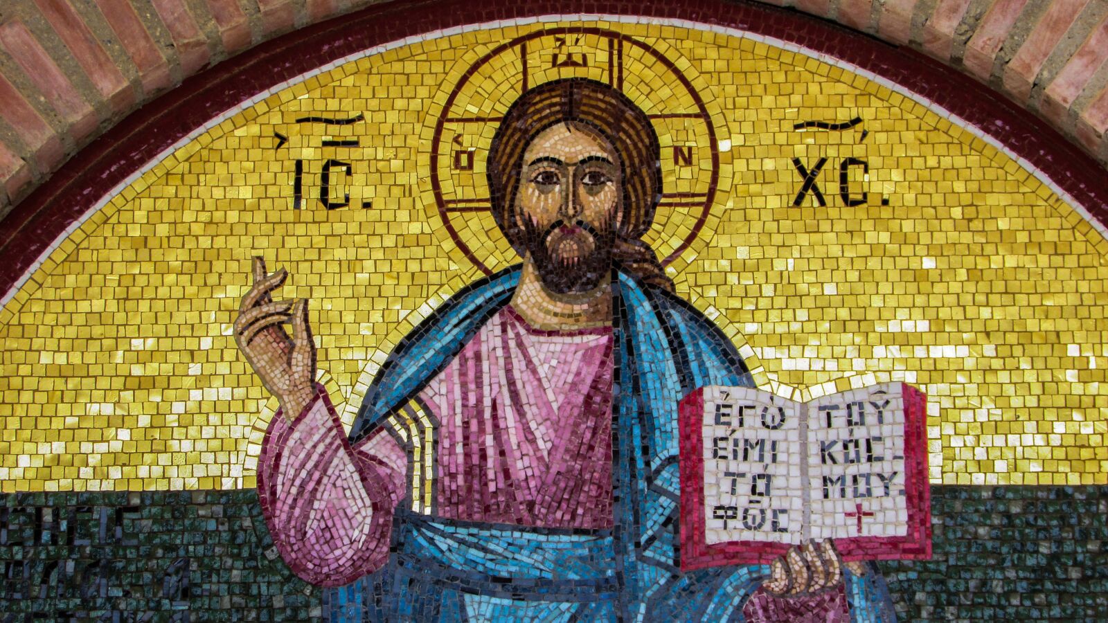 Canon PowerShot SX400 IS sample photo. Lintel, jesus christ, mosaic photography