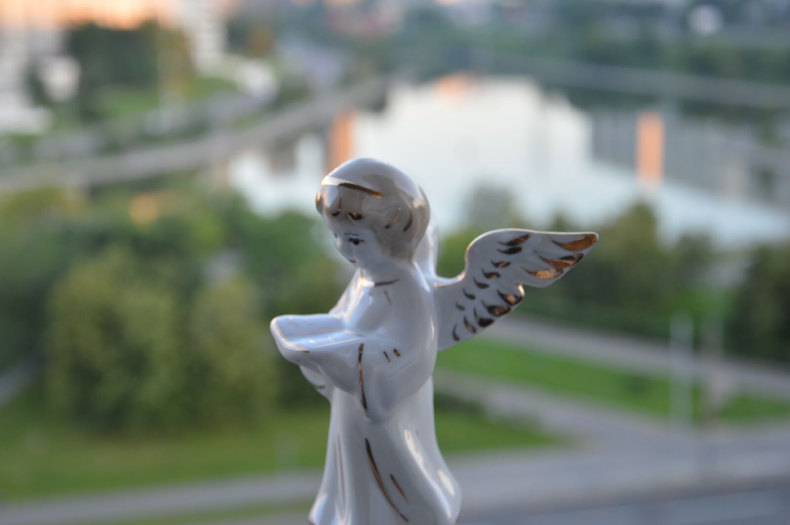 Nikon D3200 sample photo. Angel, porcelain, statuette photography