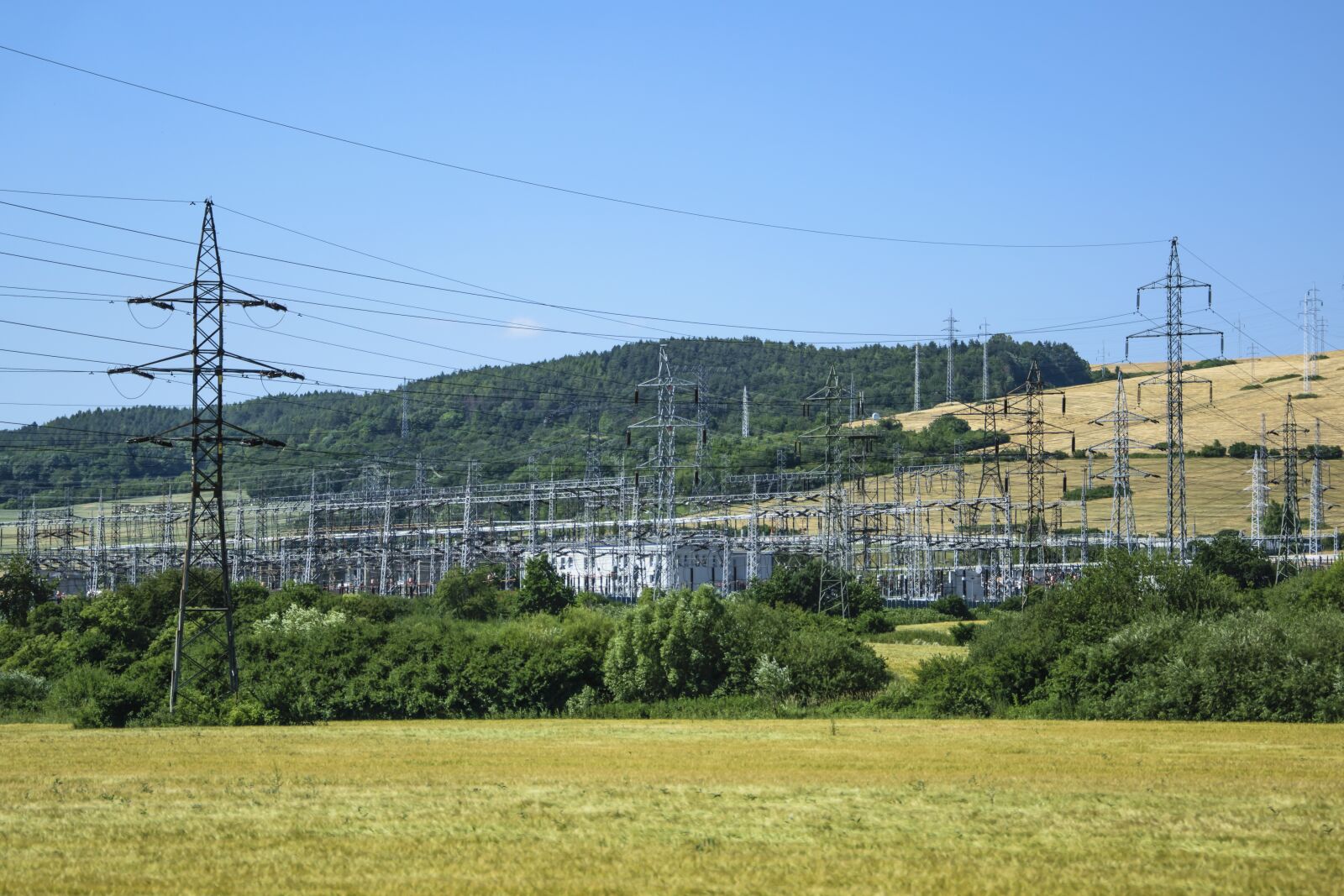 Nikon D5300 sample photo. Power station, master power photography