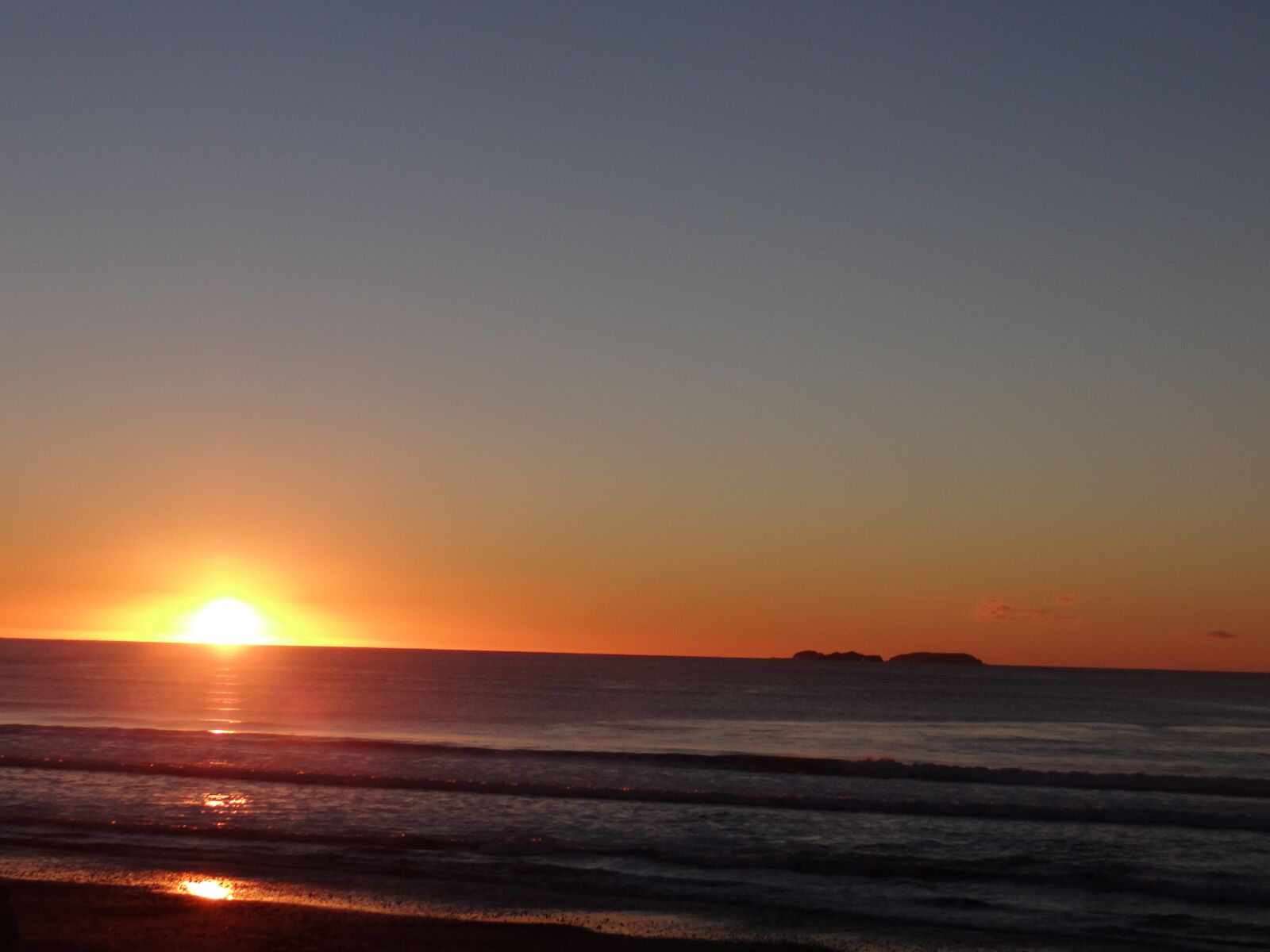 Sony DSC-HX200V sample photo. Sun, sunset, beach photography
