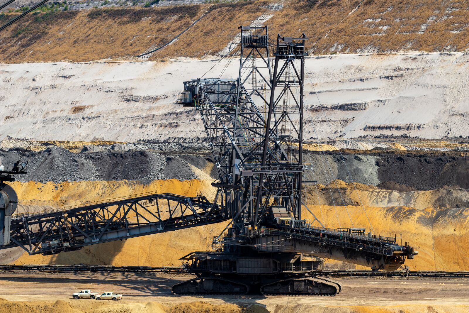 Canon EOS 80D sample photo. Open pit mining, carbon photography