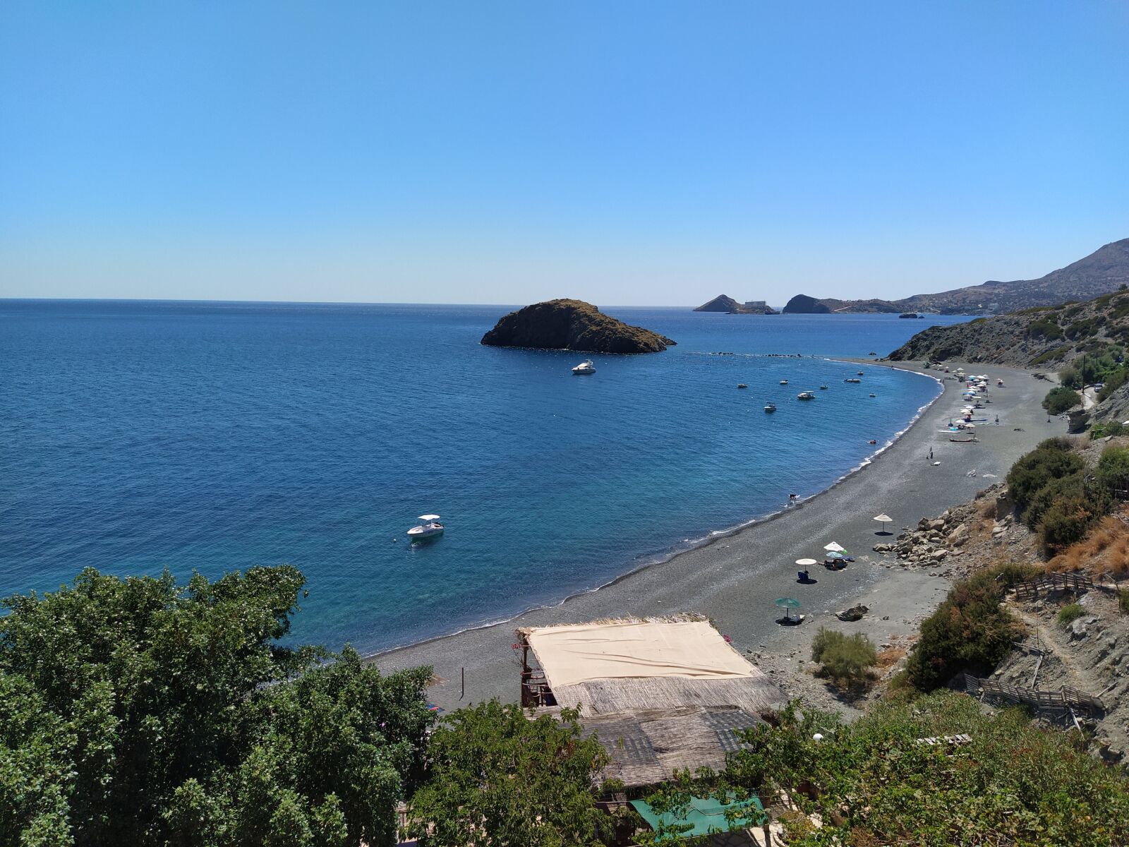 Xiaomi Mi A3 sample photo. Crete, beach, roller photography