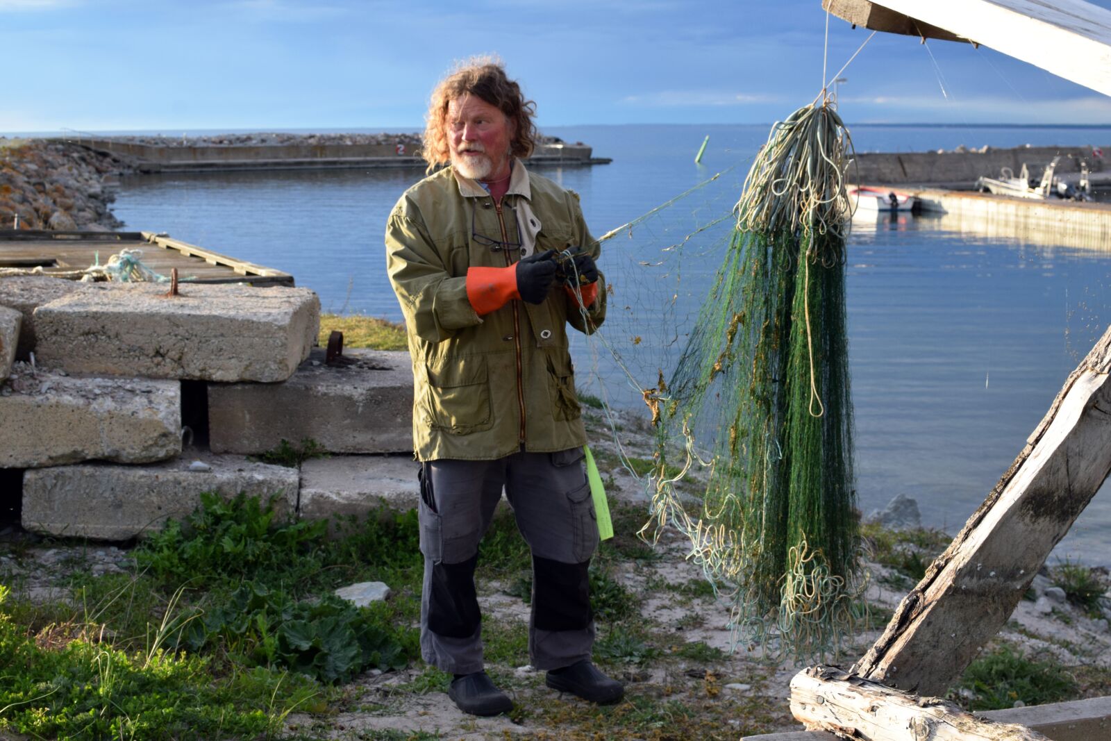 Nikon D5300 sample photo. Coastal, man, fisher photography