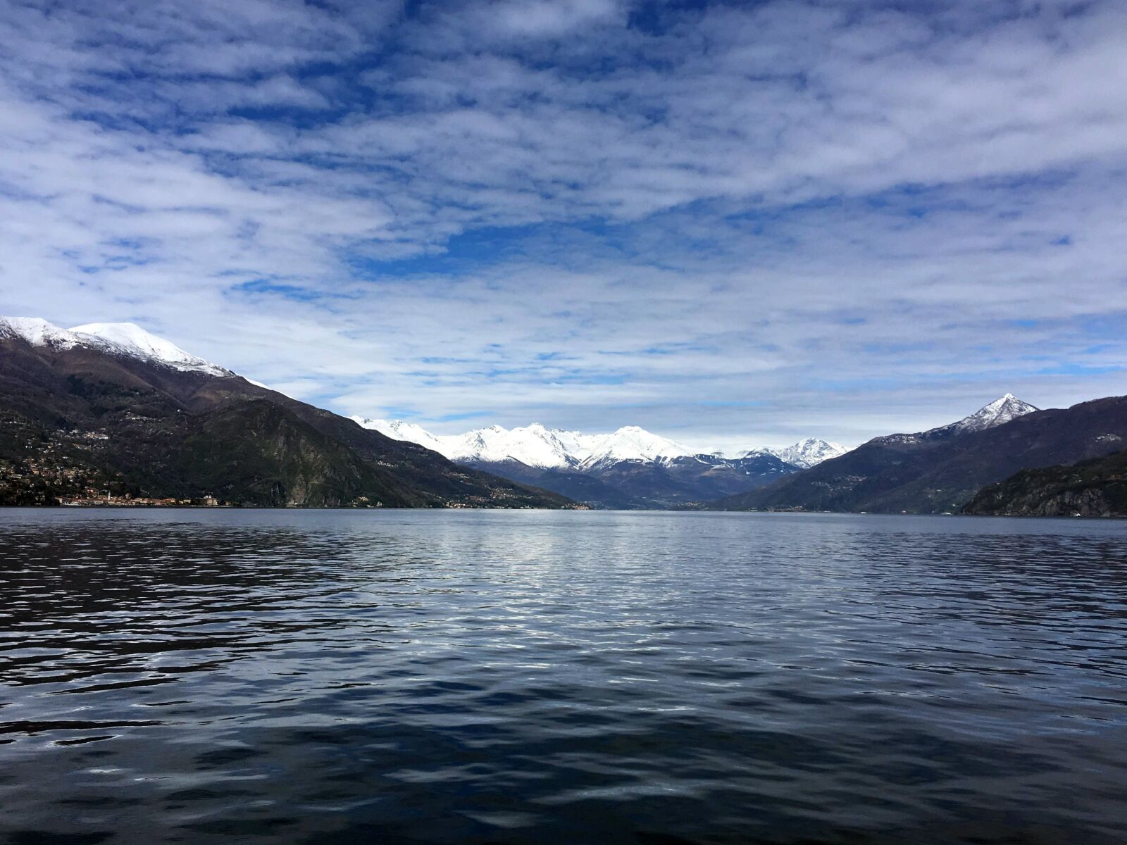 iPhone SE back camera 4.15mm f/2.2 sample photo. Italy, lombardy, tourism photography