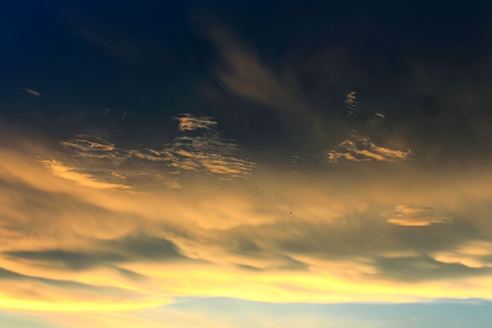 Canon EOS 650D (EOS Rebel T4i / EOS Kiss X6i) sample photo. Beautiful, blue, sky, cloudiness photography