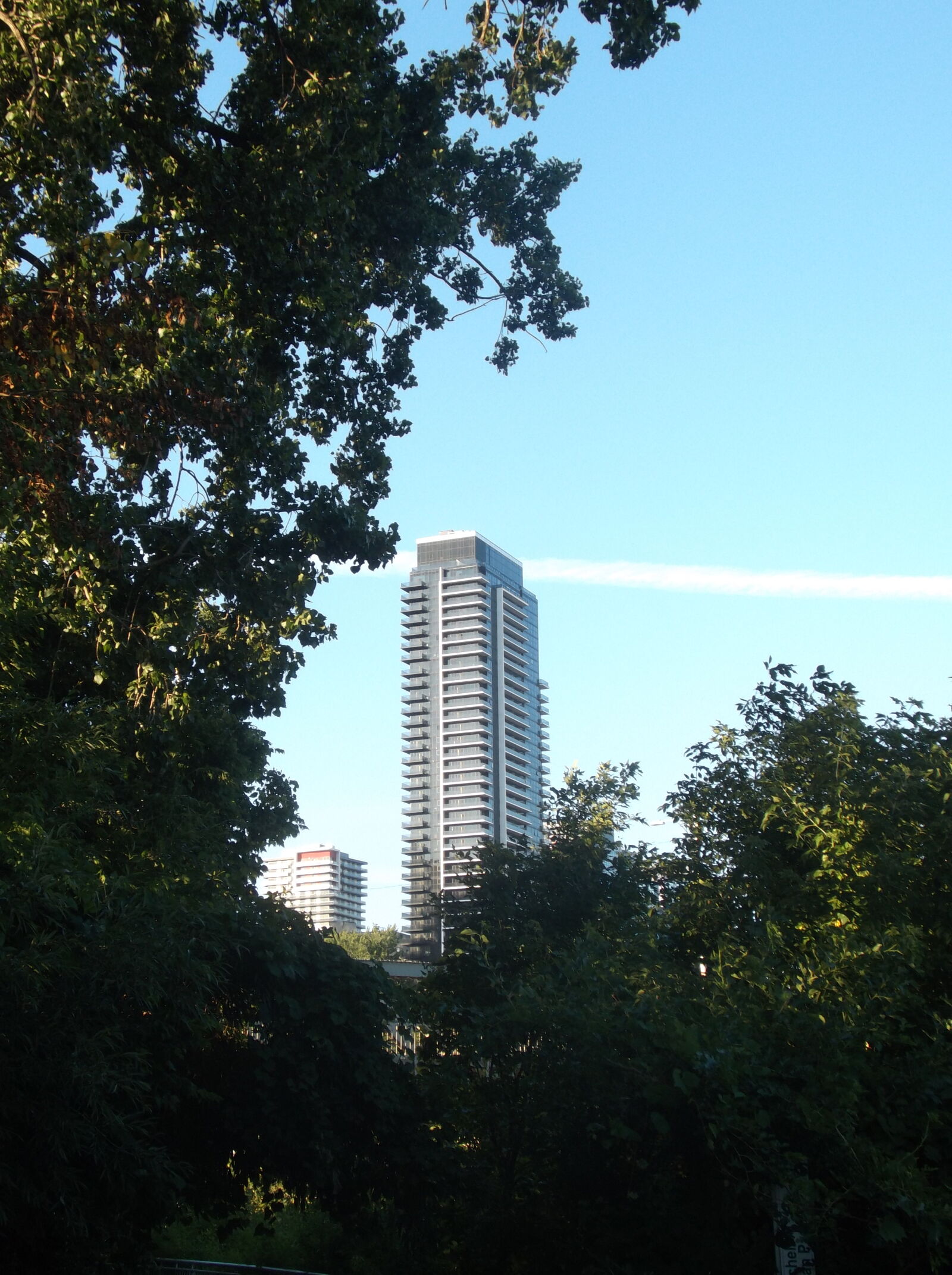 Fujifilm FinePix T550 sample photo. Building photography