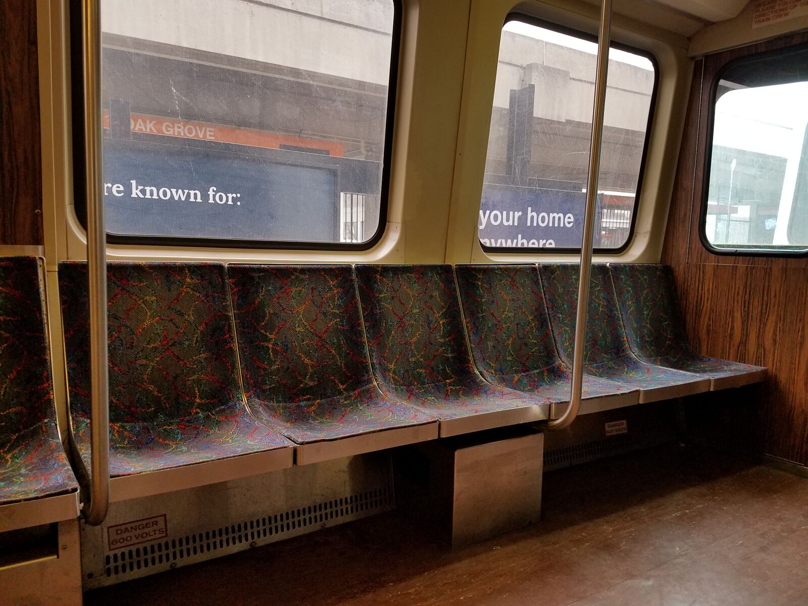 Samsung Galaxy S7 sample photo. Subway, seats, train photography