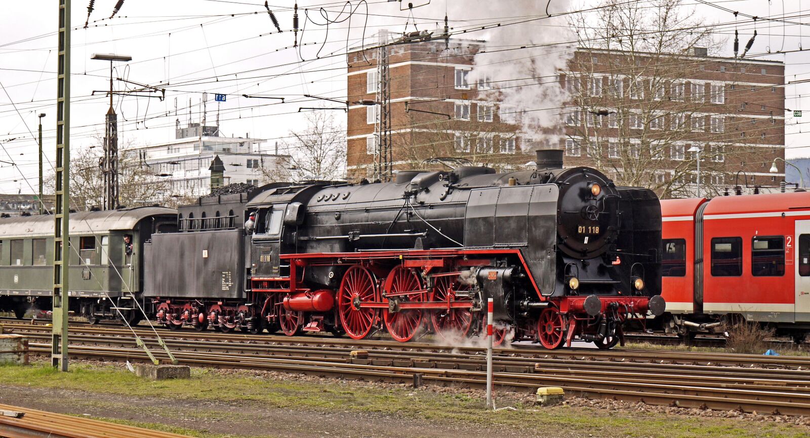 Panasonic Lumix DMC-G1 sample photo. Steam locomotive, exit, railway photography
