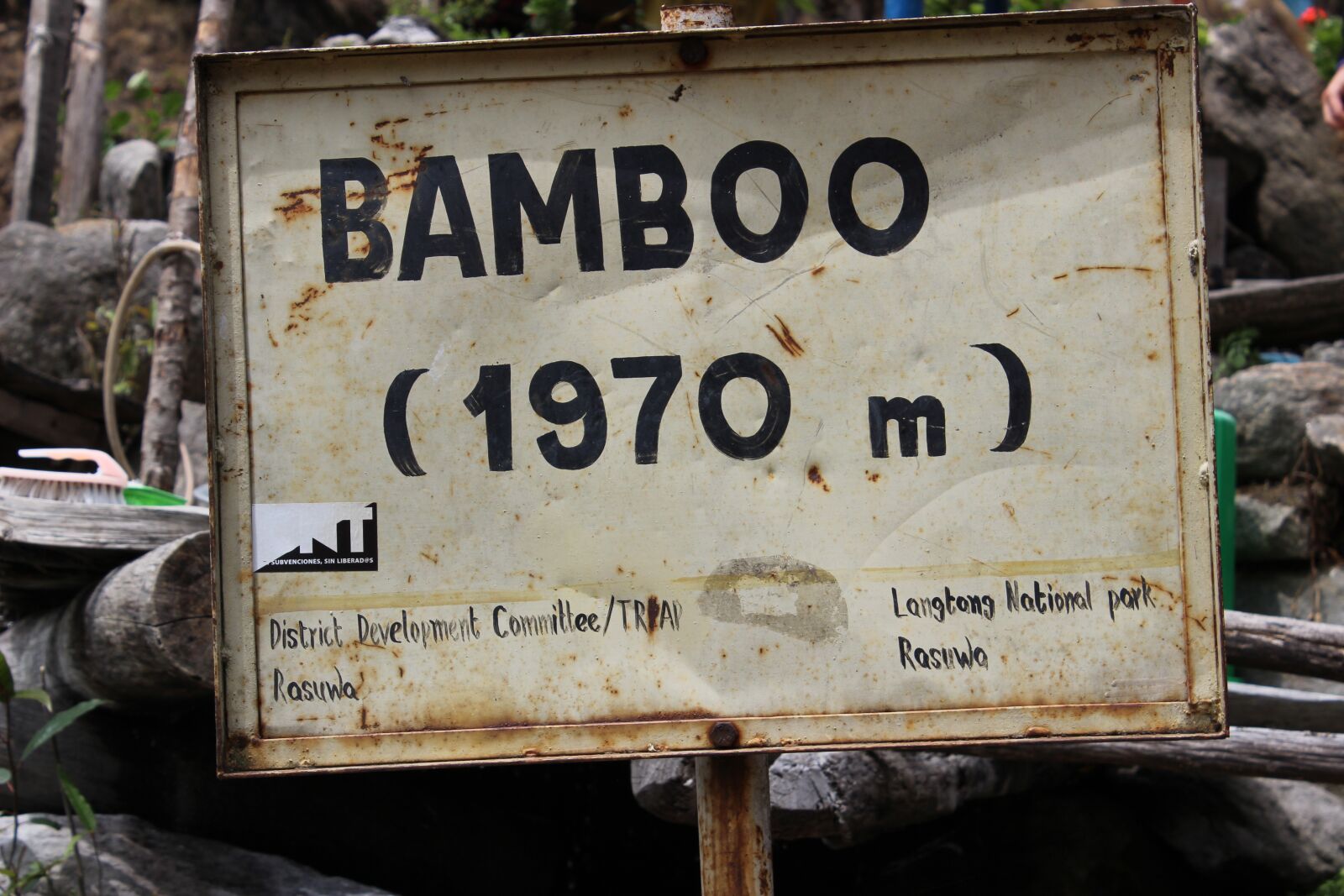 Canon EOS 600D (Rebel EOS T3i / EOS Kiss X5) sample photo. Bamboo, langtang, ghodatabela photography