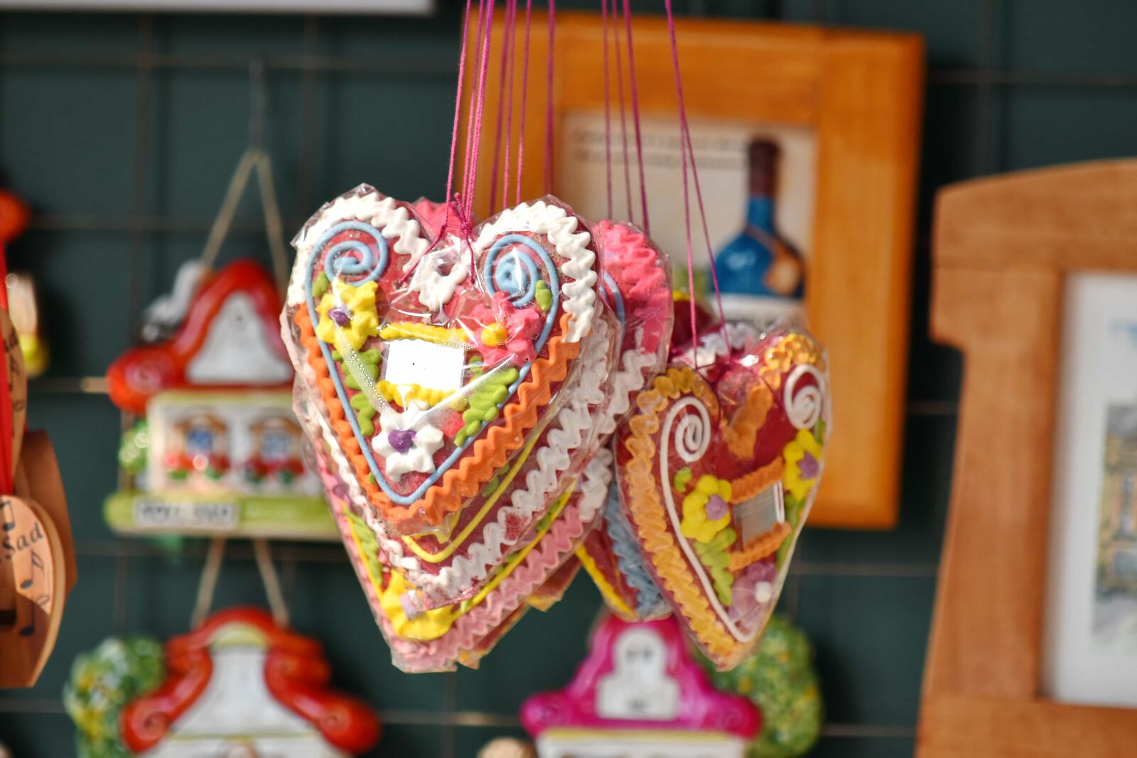 Nikon D5500 sample photo. Decorative, hanging, hearts, love photography