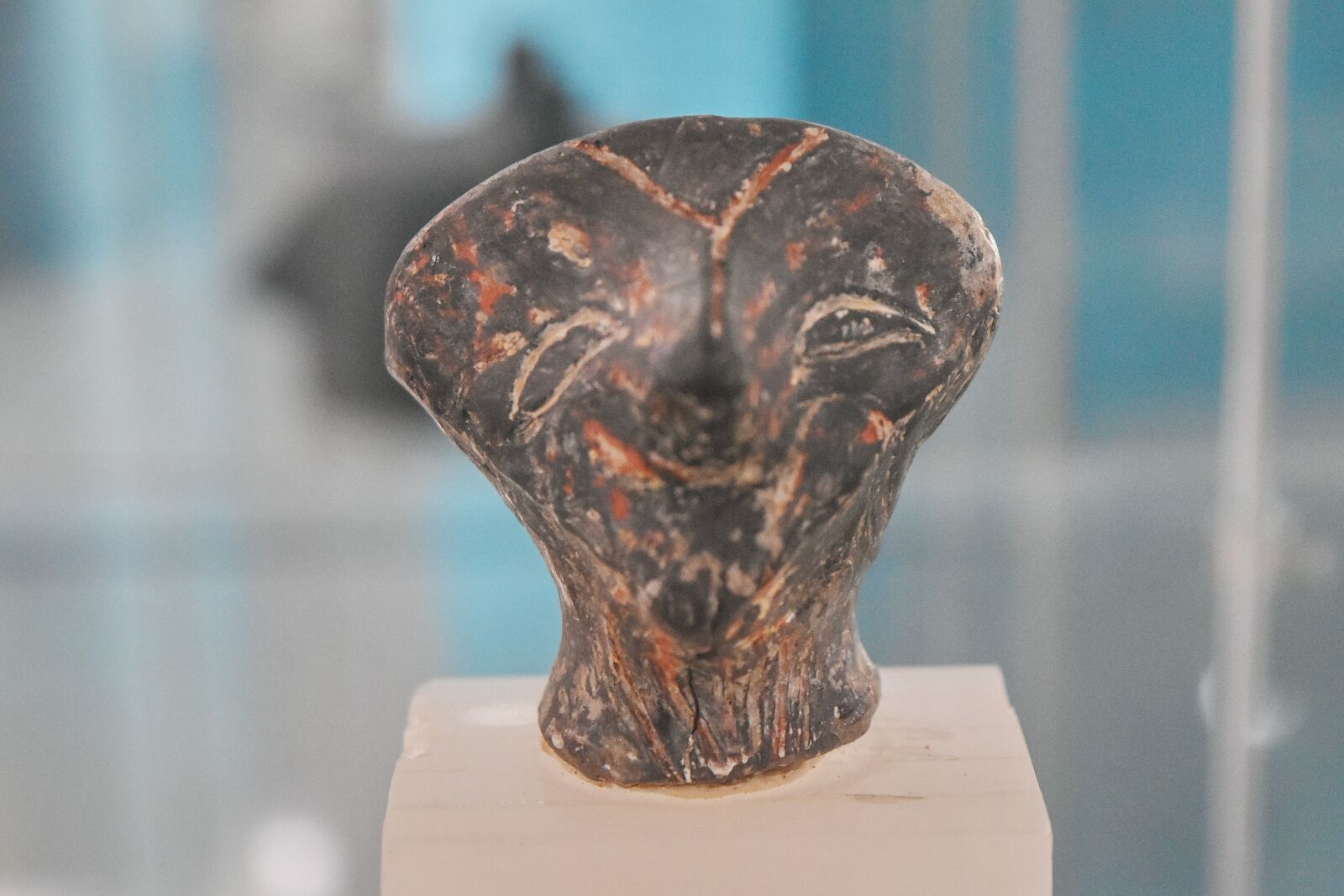 Nikon D5500 sample photo. Sculpture, museum, art, ancient photography