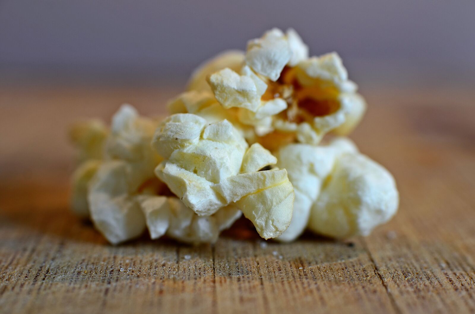 Nikon D7000 sample photo. Popcorn, closeup, macro photography