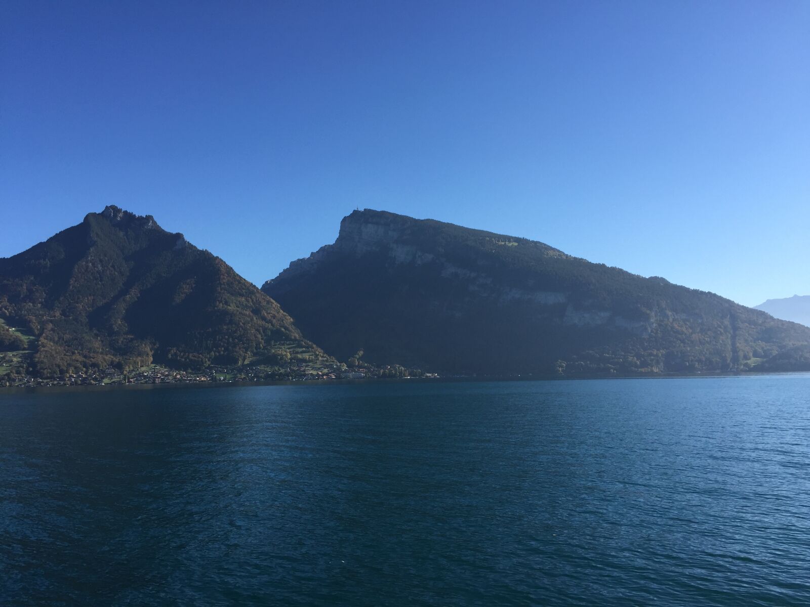 iPhone 6 back camera 4.15mm f/2.2 sample photo. Lake, landscape, mountains, nature photography
