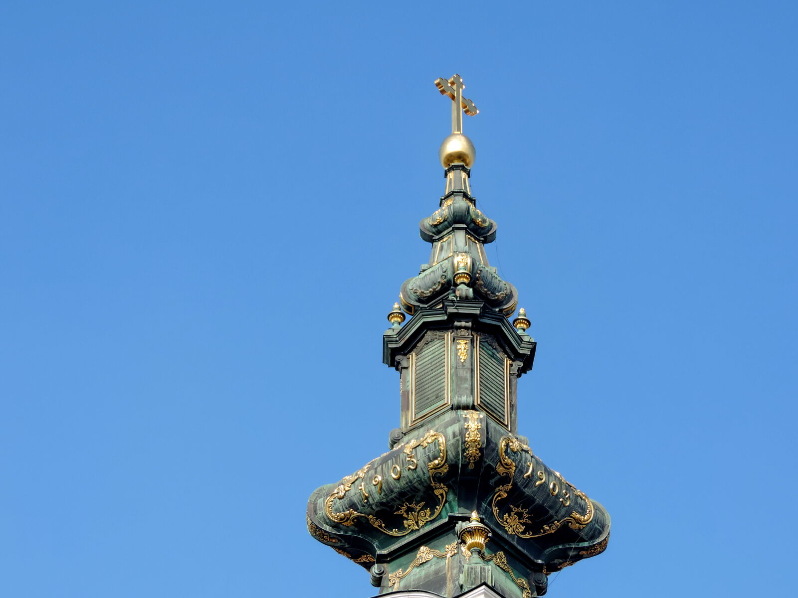 Nikon Coolpix P520 sample photo. Orthodox, architecture, minaret, sculpture photography