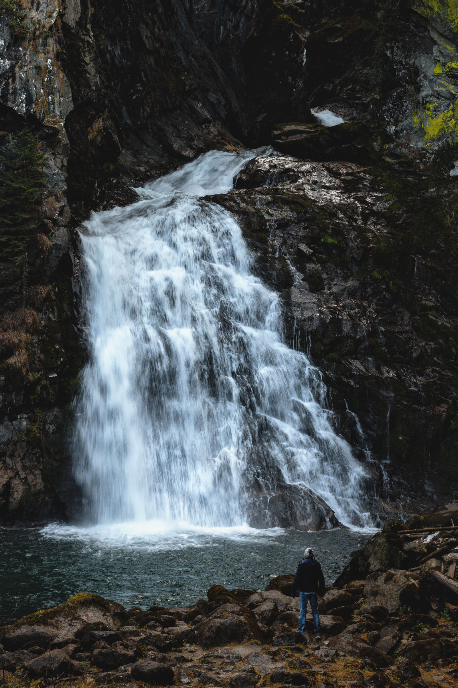 Canon EF 50mm F1.8 II sample photo. Man, standing, near, waterfalls photography