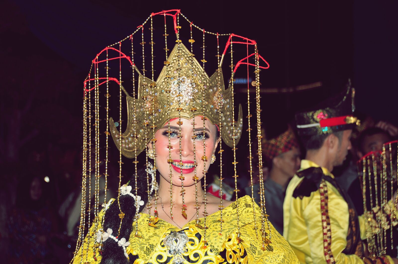 Nikon D300S sample photo. Carnival, girl, indonesian photography