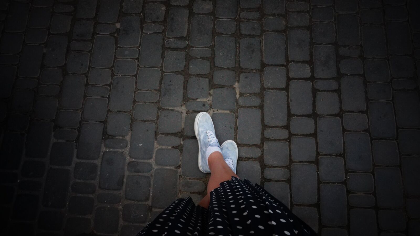 Sony Alpha a5000 (ILCE 5000) sample photo. Legs, girl, martins photography