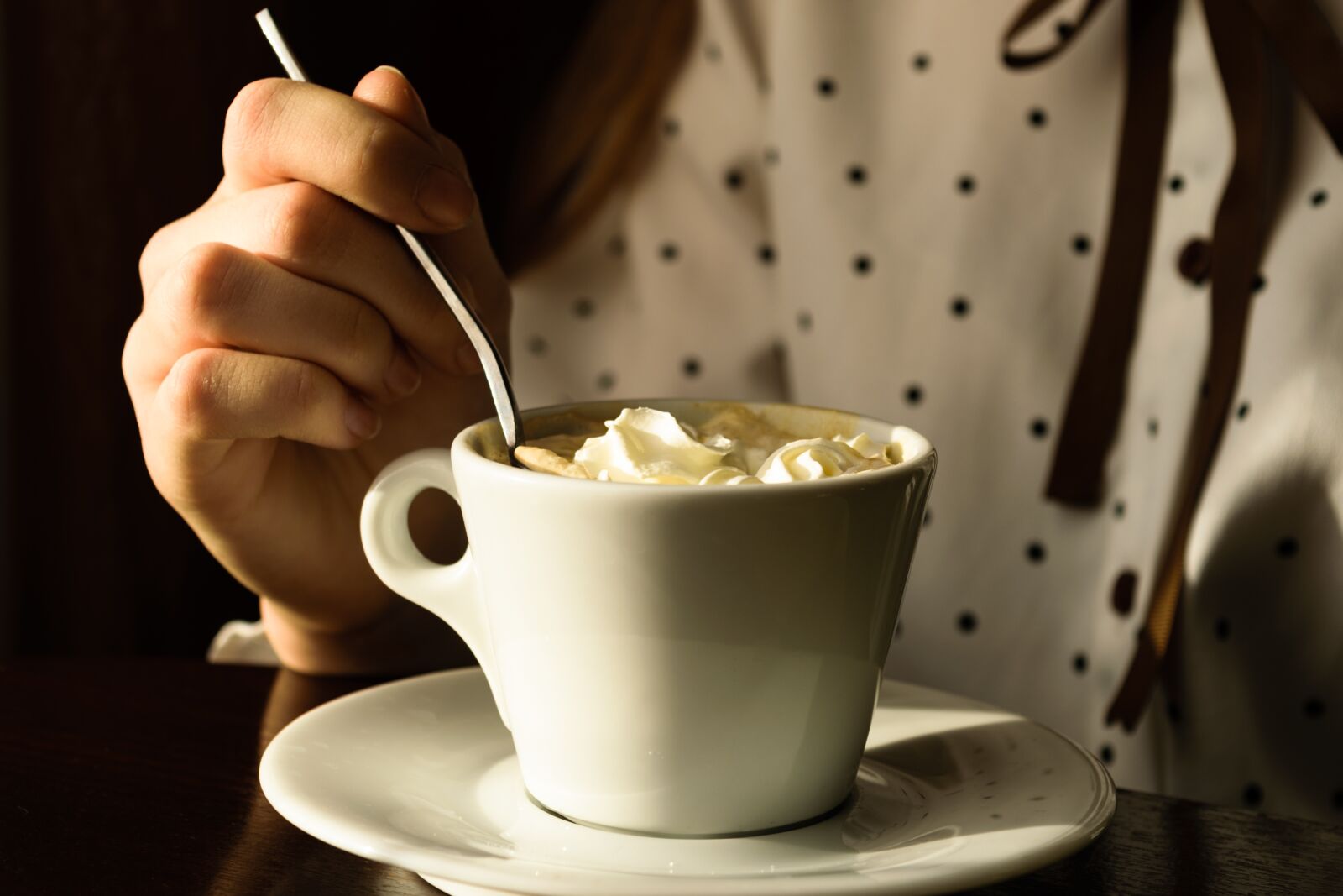 Nikon D5300 sample photo. Coffee, white, hand photography
