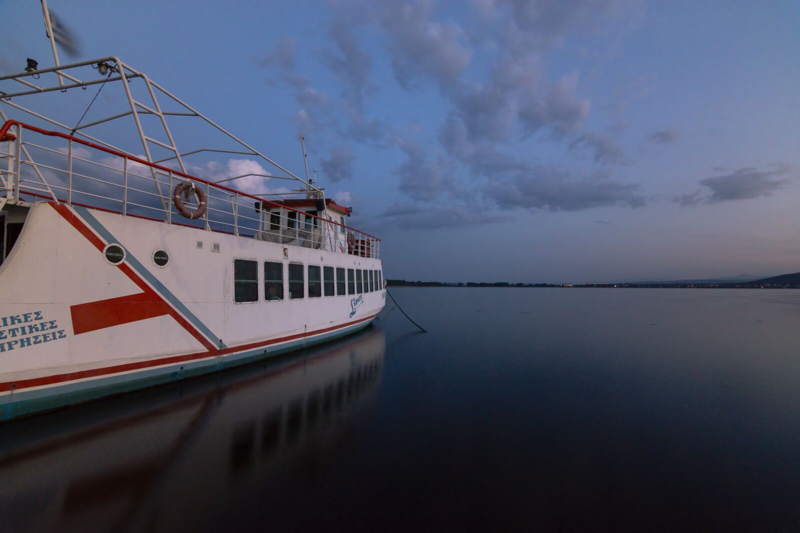 Tokina AT-X Pro 11-16mm F2.8 DX II sample photo. Boat, lake, water photography