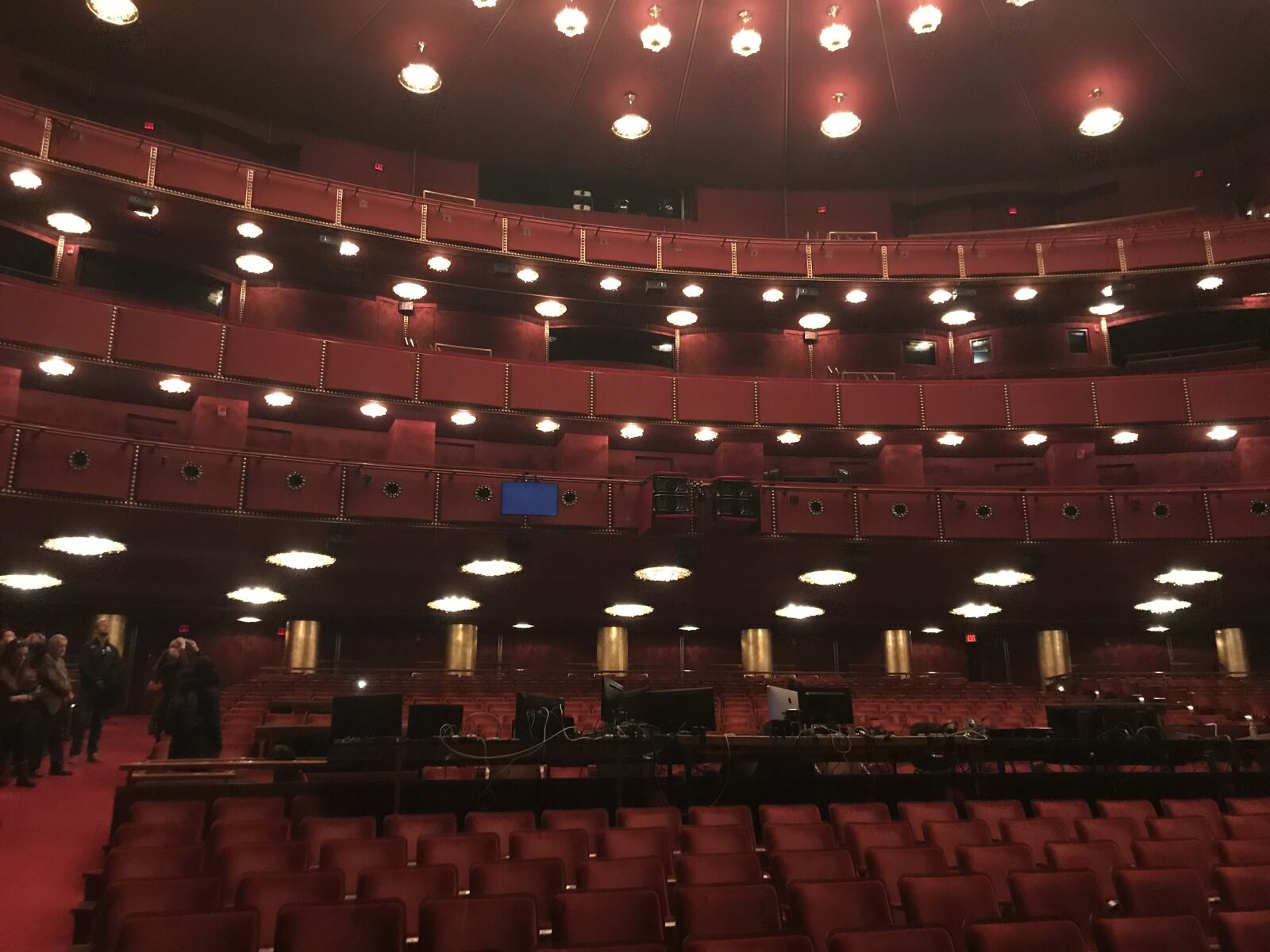 iPhone 7 back camera 3.99mm f/1.8 sample photo. Theatre, audience, theater photography
