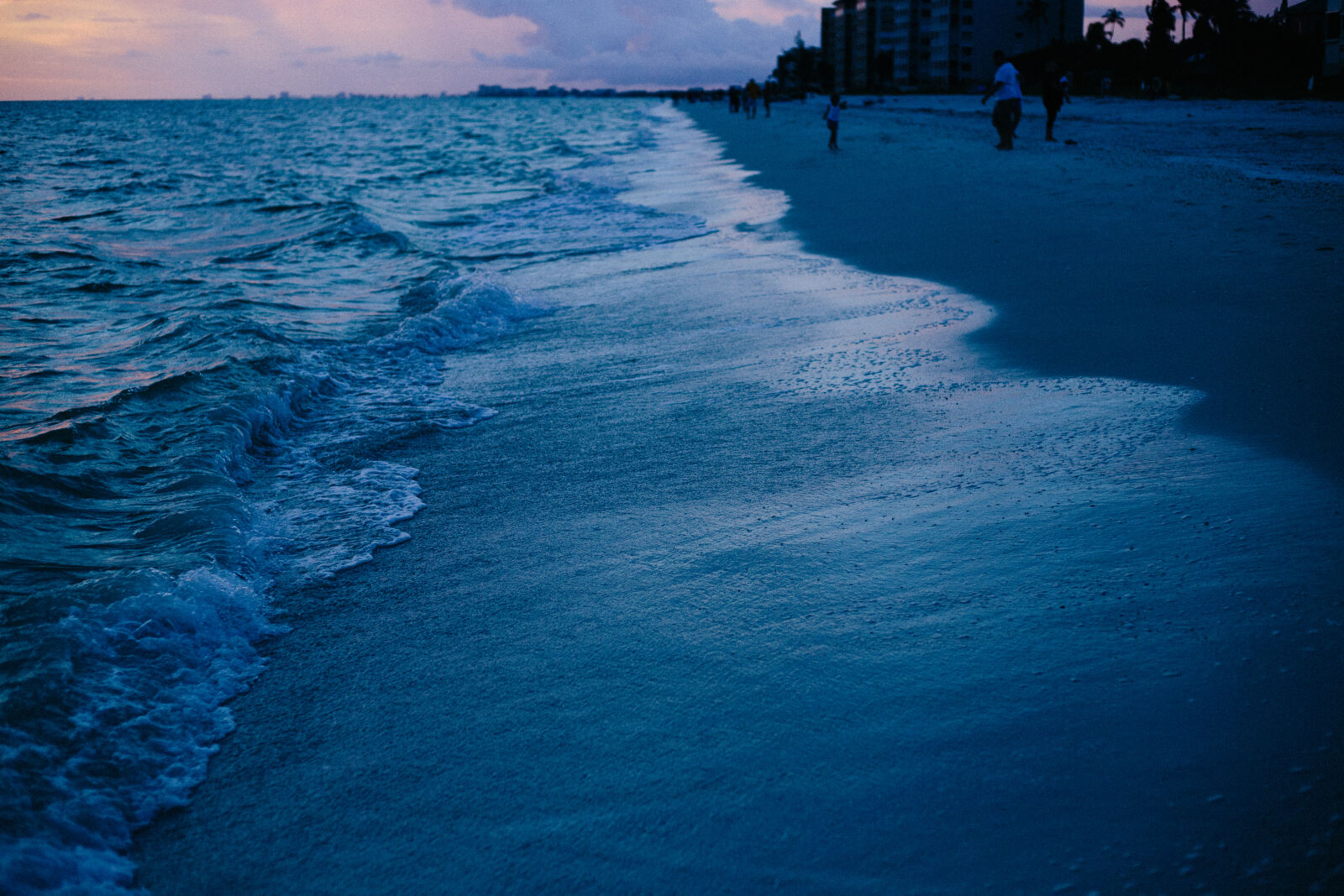 Canon EOS 6D + Canon EF 50mm F1.8 STM sample photo. Beach, dawn, daylight, dusk photography
