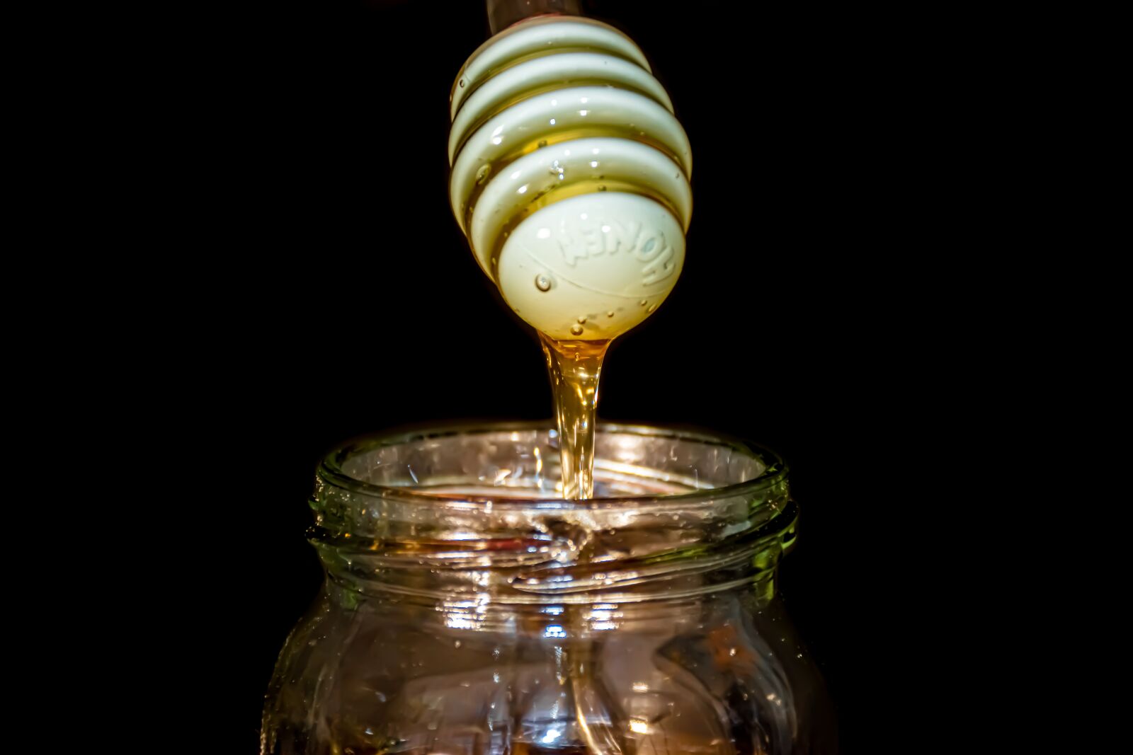Nikon D5600 sample photo. Honey, jewish, rosh hashanah photography