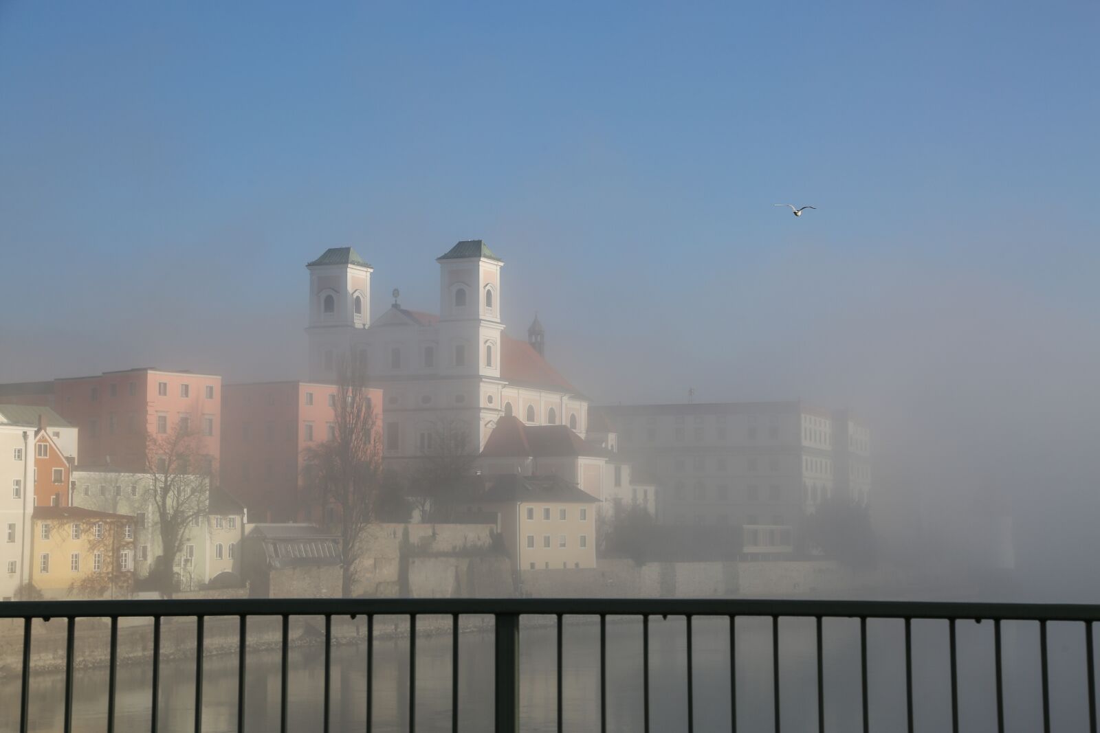 Canon EF 24-105mm F4L IS USM sample photo. Passau, dom, city photography