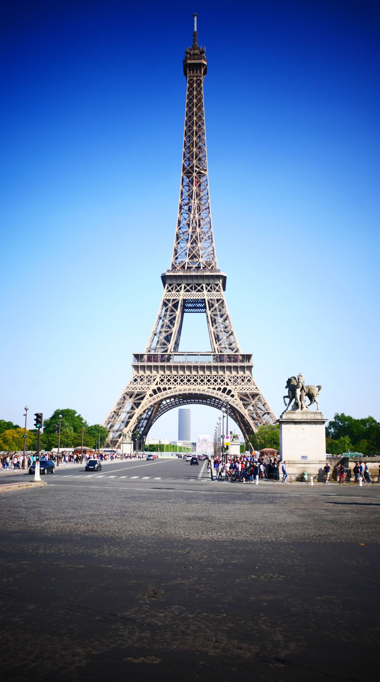 Panasonic Lumix DMC-G7 sample photo. Paris, france, eiffel tower photography