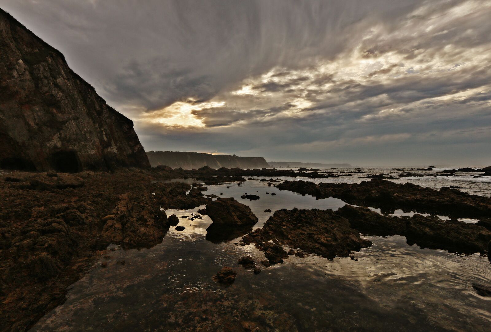 Canon EOS 70D + Canon EF-S 10-22mm F3.5-4.5 USM sample photo. Sea, beach, holiday photography