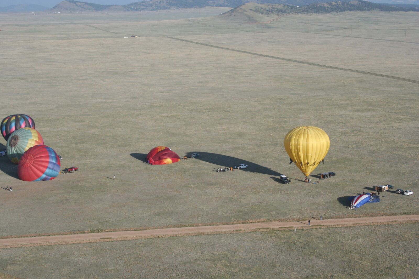 Canon EOS 350D (EOS Digital Rebel XT / EOS Kiss Digital N) sample photo. Aviation, ballooning, flying photography