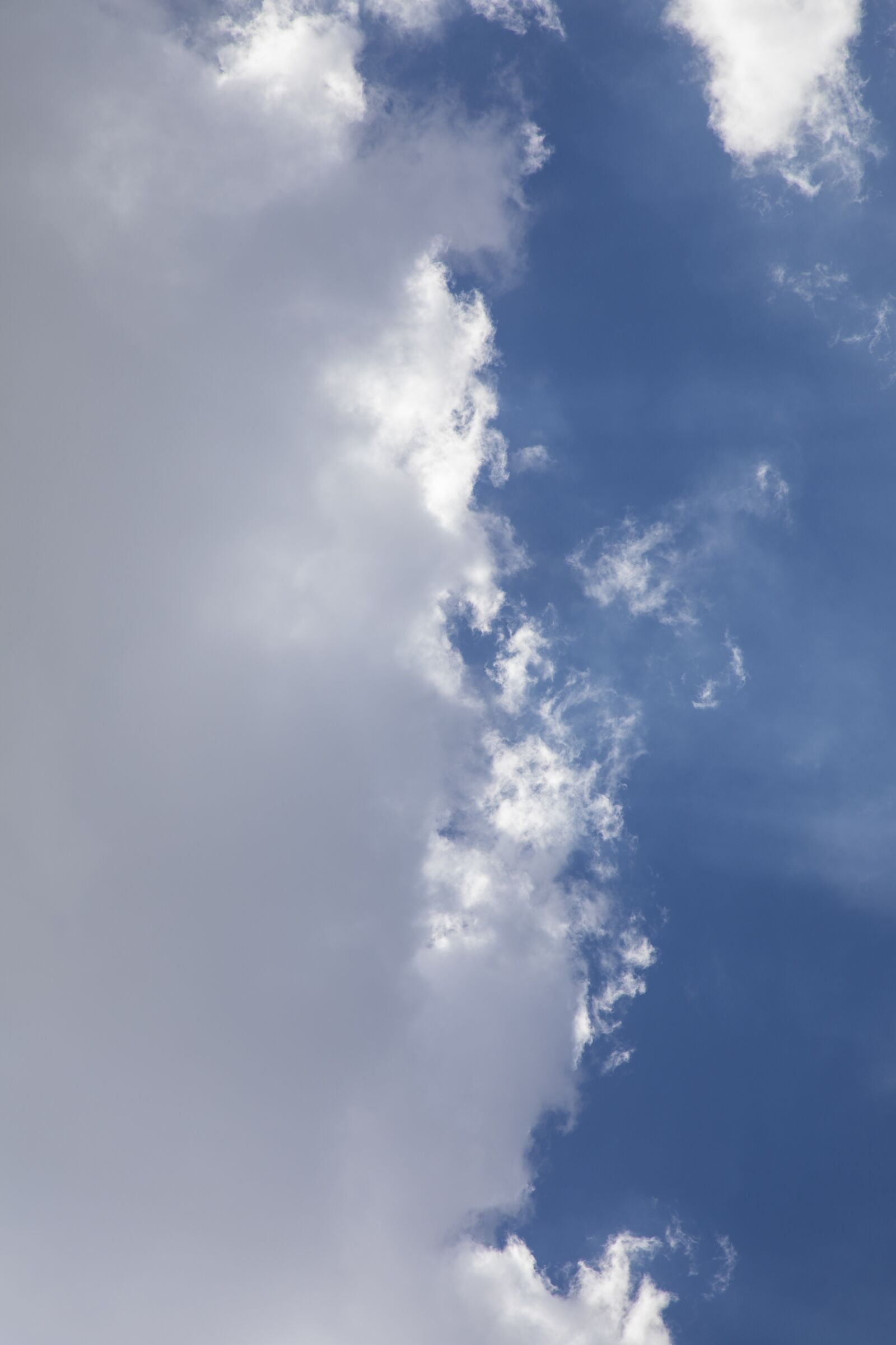 Canon EOS 5D Mark IV sample photo. Cloud, clouds, sky photography
