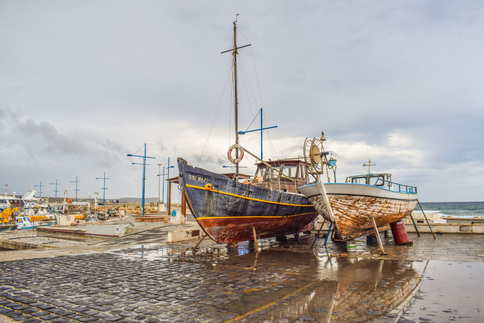 Nikon D3300 sample photo. Boats, dock, shipyard photography