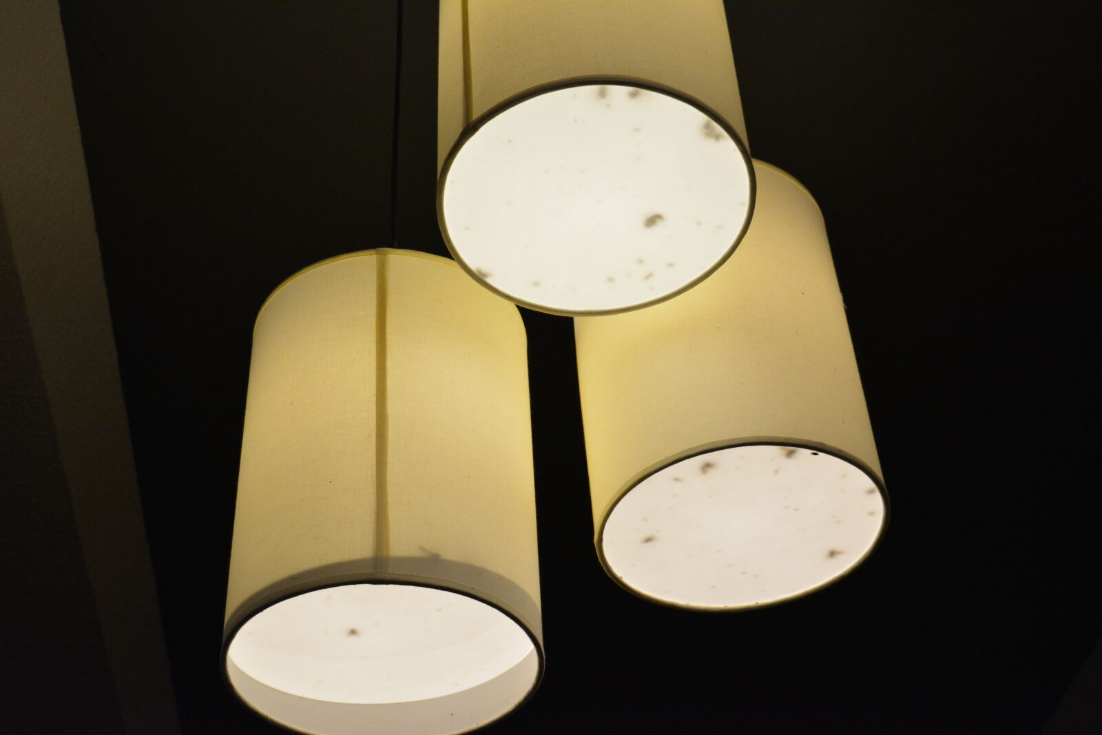 Nikon D5200 sample photo. Ceiling, lamp, dark, lamps photography