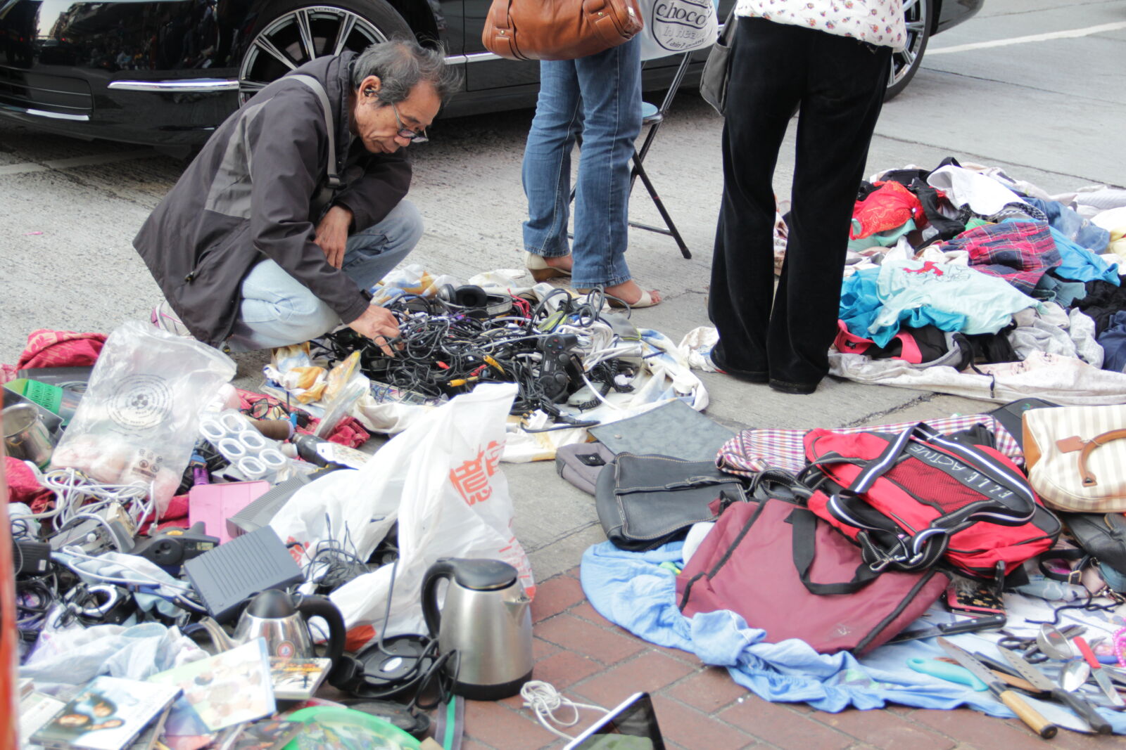 Canon EOS 600D (Rebel EOS T3i / EOS Kiss X5) sample photo. City, life, street, market photography