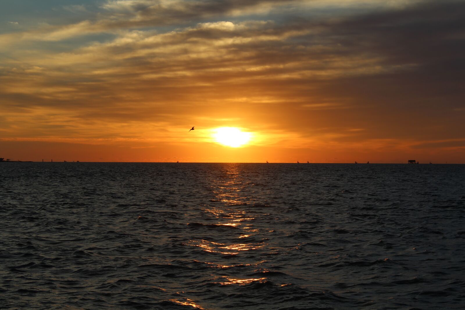 Canon EOS 1200D (EOS Rebel T5 / EOS Kiss X70 / EOS Hi) sample photo. Saturday, sunrise, coastal photography